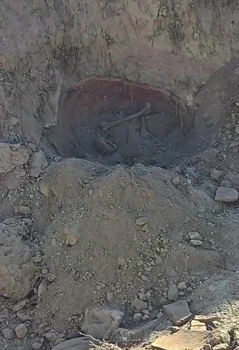 Denizlide bulundu: Toprak küplerin içinden insana ait kemik parçaları çıktı